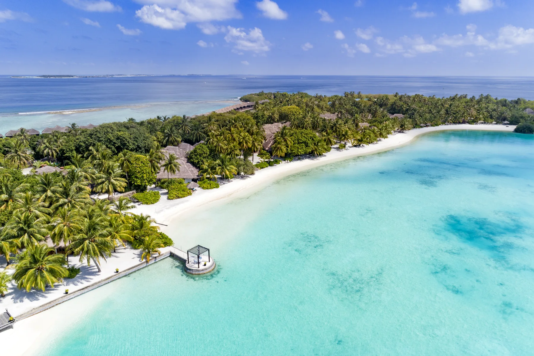 Sheraton Maldives beach and lagoon