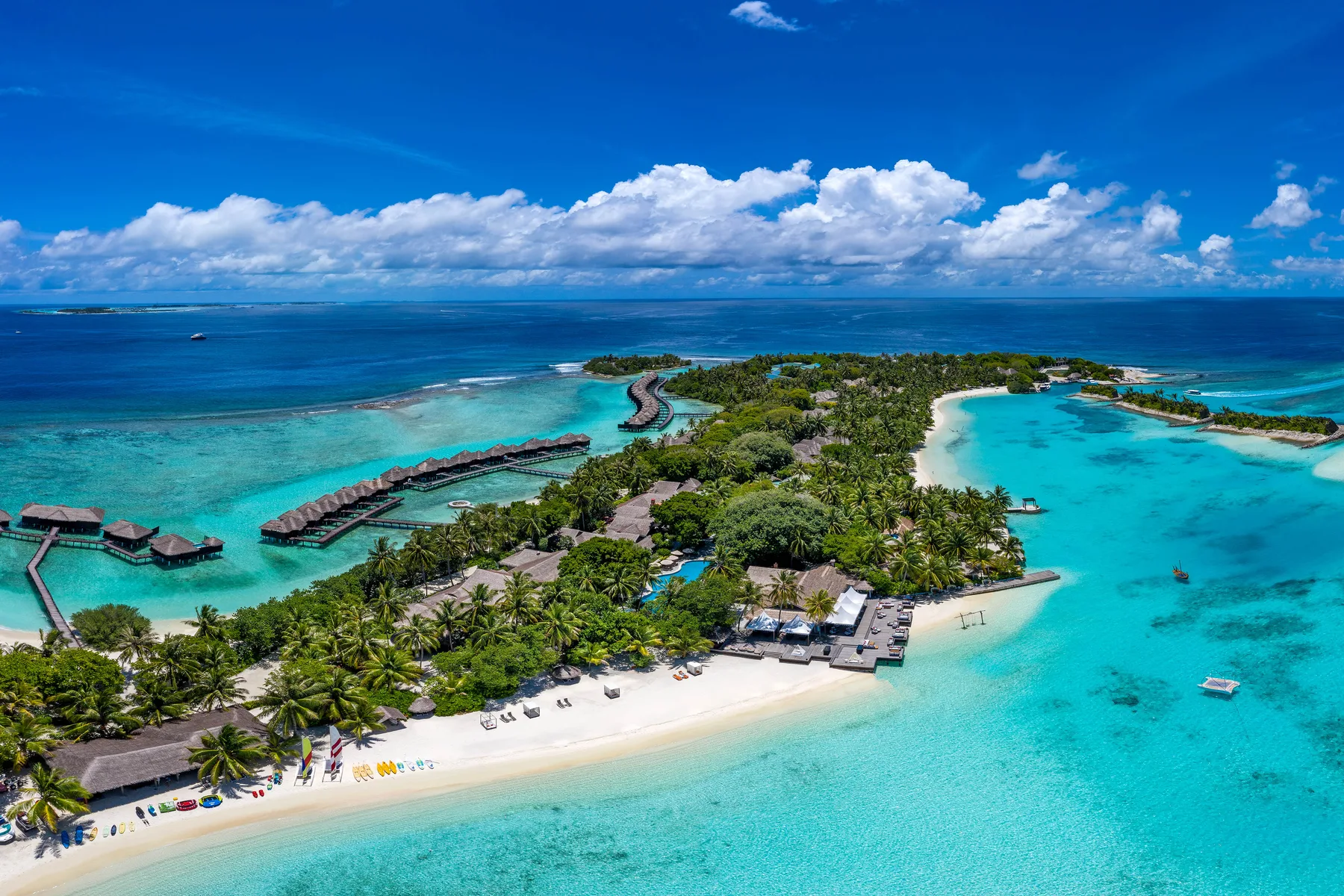 Sheraton Maldives Full Moon Resort and Spa