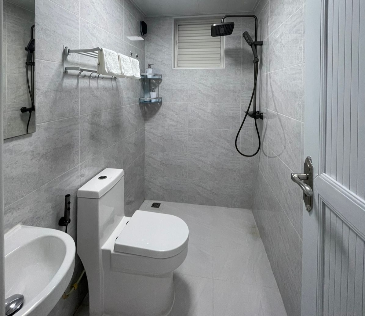 A207 bathroom
