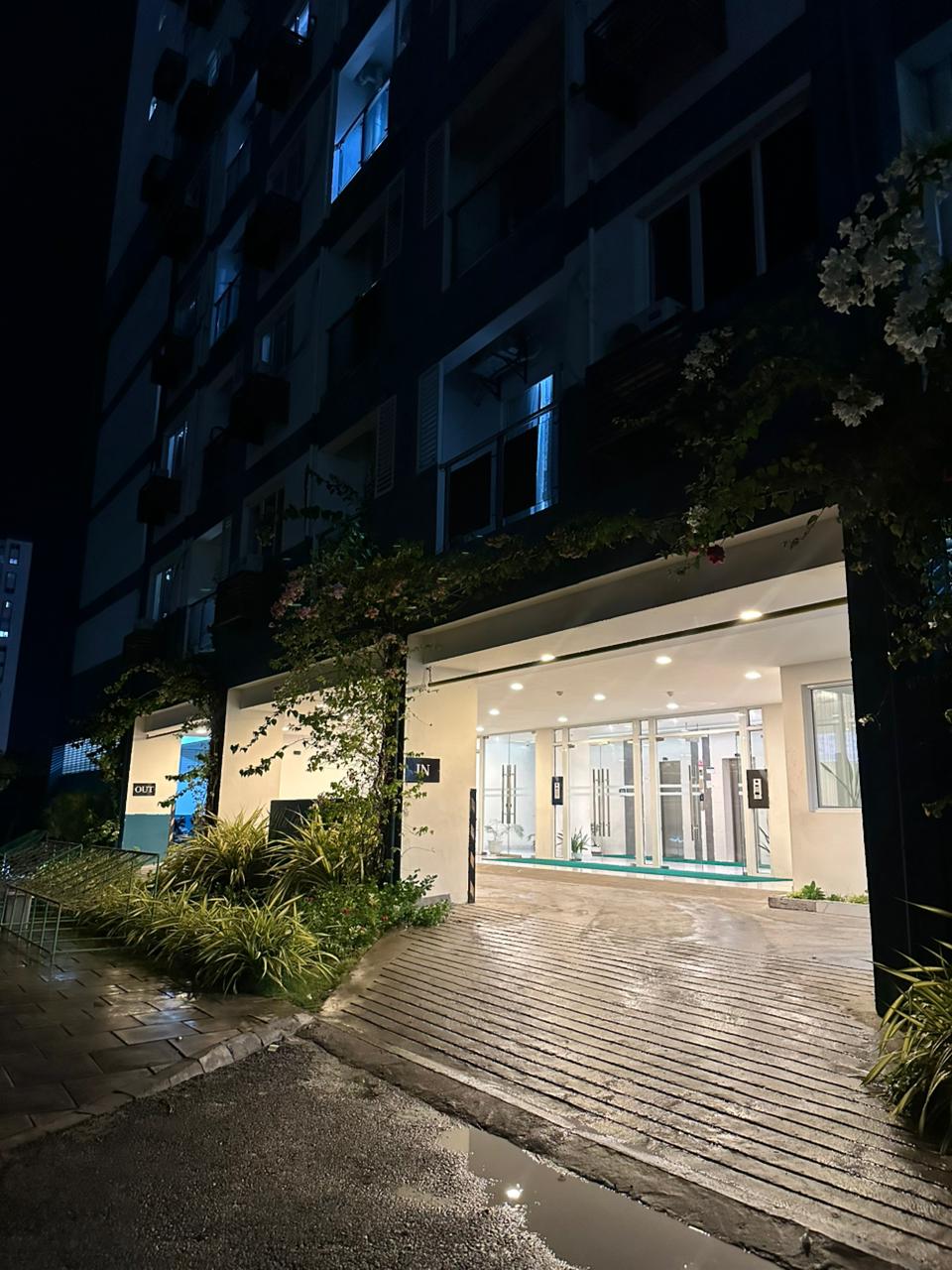 A207 building exterior