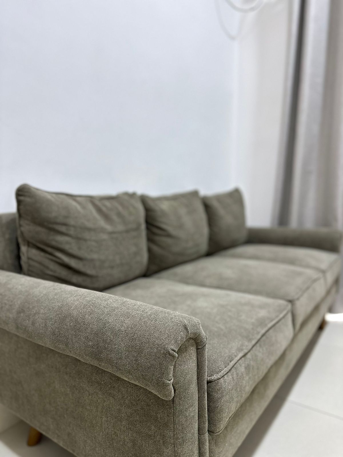 A207 living room